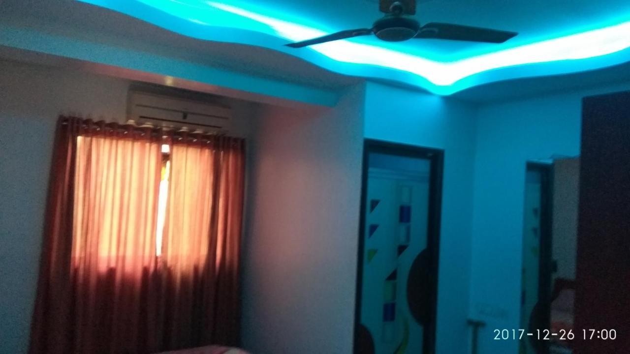 Agrawal Bhavan Budget Stay Only For Indians Мумбаи Экстерьер фото